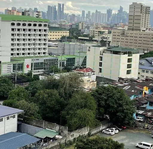 Torre Demanila Taftavenue Kingbed1bedroombalcony 65inchestv Rooftop Viewing Lunetapark Manilaocean Manilabay Us Embassy *
