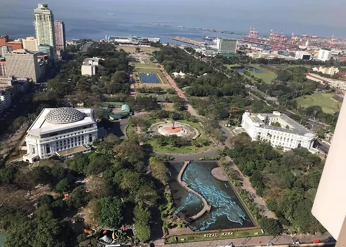 Apartamento Torre Demanila Taftavenue Kingbed1bedroombalcony 65inchestv Rooftop Viewing Lunetapark Manilaocean Manilabay Us Embassy