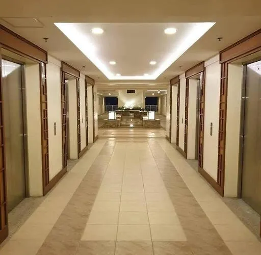 Torre Demanila Taftavenue Kingbed1bedroombalcony 65inchestv Rooftop Viewing Lunetapark Manilaocean Manilabay Us Embassy *