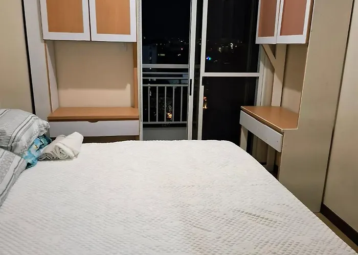 Torre Demanila Taftavenue Kingbed1bedroombalcony 65inchestv Rooftop Viewing Lunetapark Manilaocean Manilabay Us Embassy